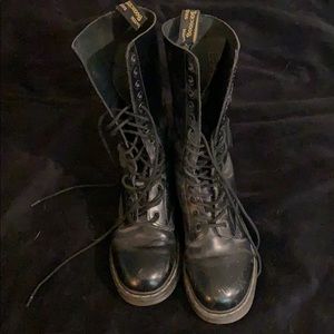 Dr. Marten boots